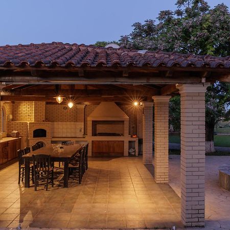 Country Villa Verde - 2Floor Family Home Kouramaditika 외부 사진