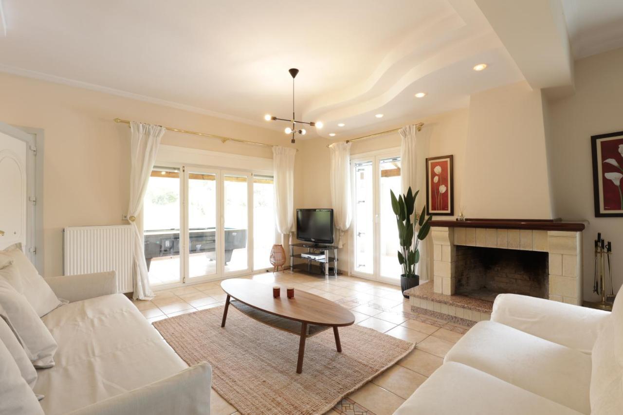 Country Villa Verde - 2Floor Family Home Kouramaditika 외부 사진