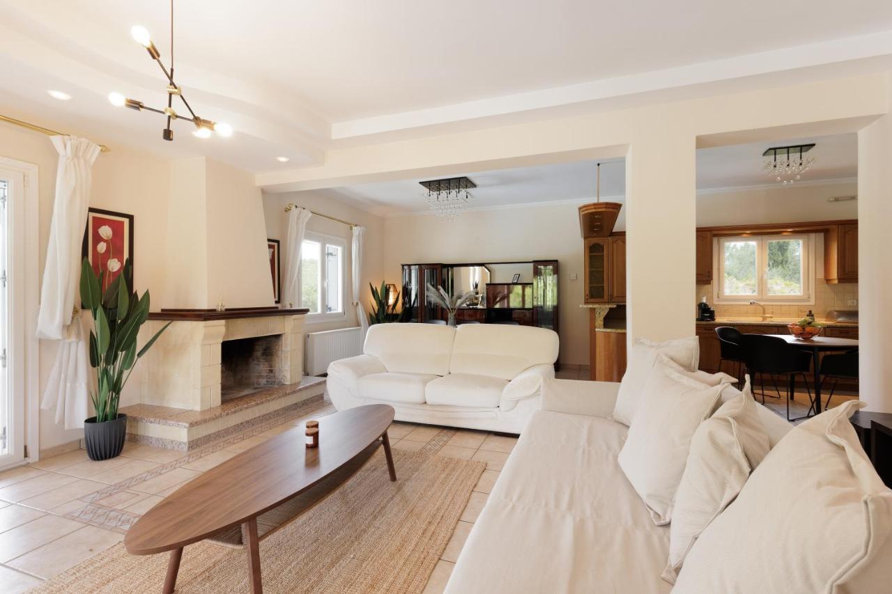 Country Villa Verde - 2Floor Family Home Kouramaditika 외부 사진