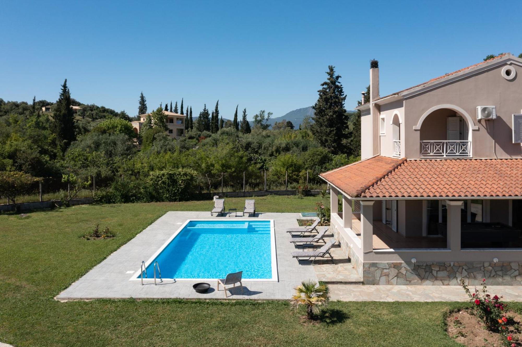 Country Villa Verde - 2Floor Family Home Kouramaditika 외부 사진